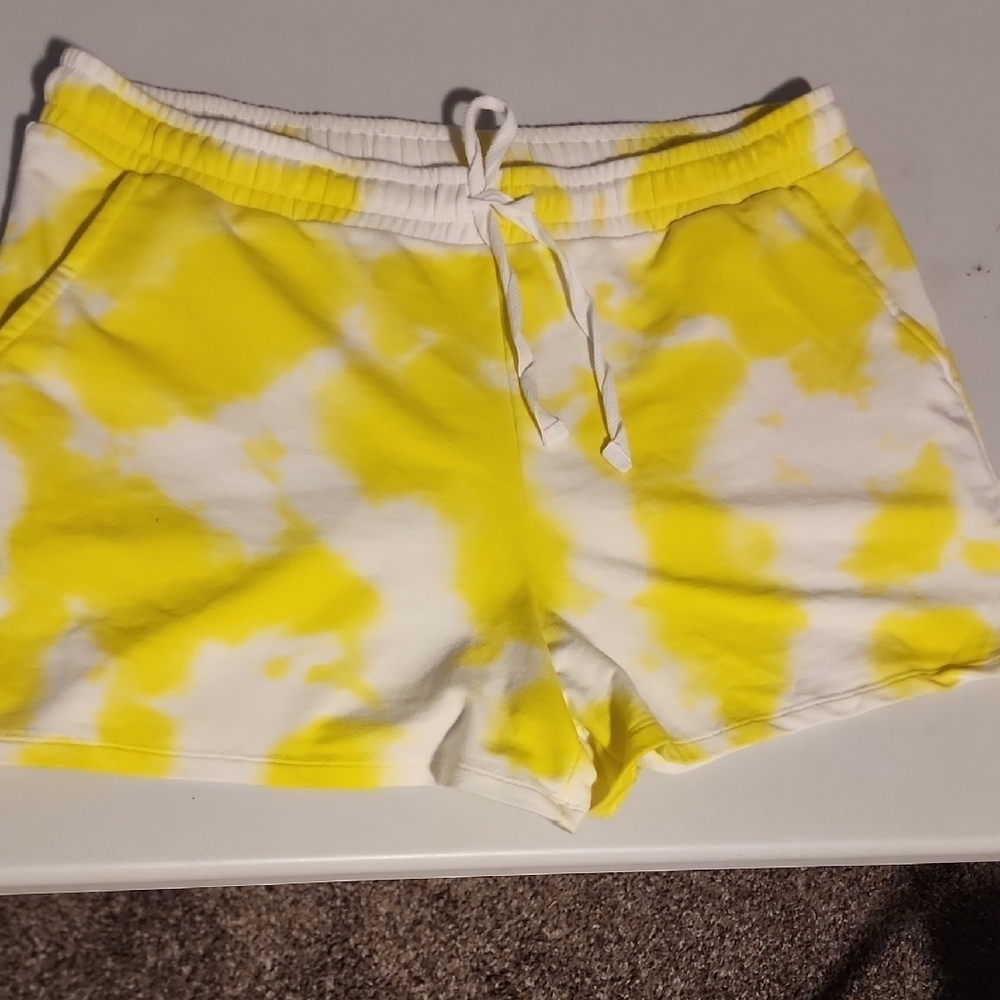 Style & Co. Yellow Tie-Dye Women's Shorts